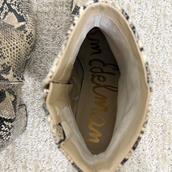 Sam Edelman Snakeskin Block Heel Ankle Boots 9.5 Pointed Toe Chic Fall - Picture 10 of 10